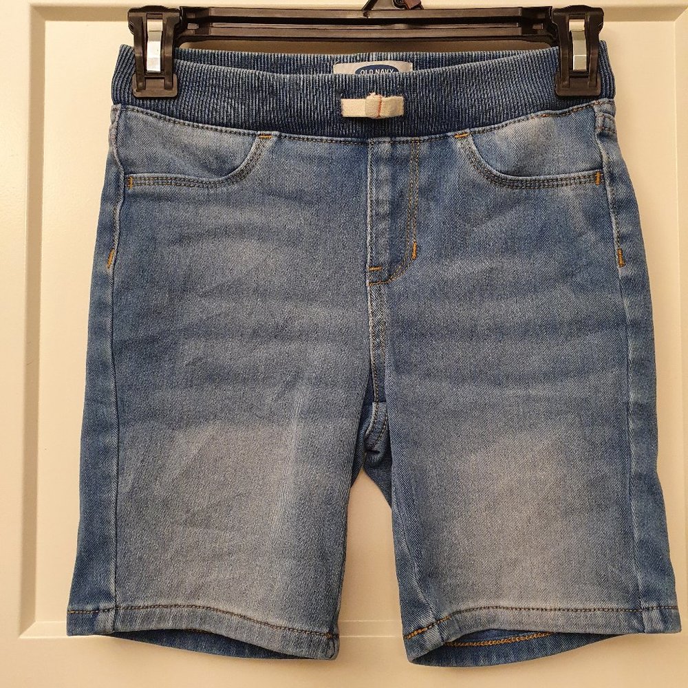 Pull on denim shorts